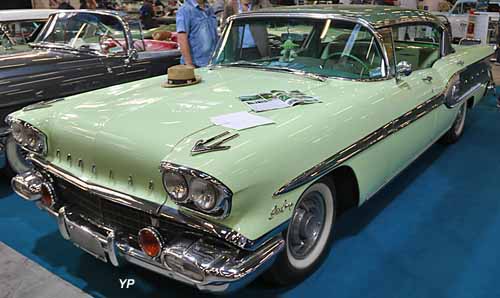 Pontiac Star Chief 1958 Sedan