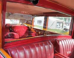 Cadillac 452-V16 Landaulette De Luxe Vanden Plas