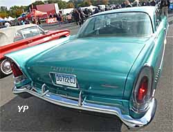 Chrysler New Yorker Hardtop 2-door 1957