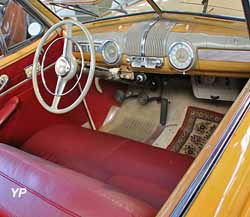 Ford 1946 Super Deluxe Sportsman Convertible Woody