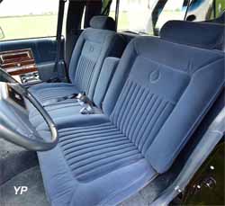Cadillac Fleetwood Brougham Limousine 6 portes