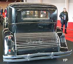 Tatra 70 limousine