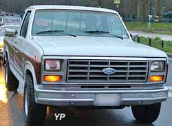 Ford F-150 XLT Lariat Long Bed