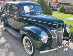Ford V8 1940 Deluxe (01A), Standard (022A)
