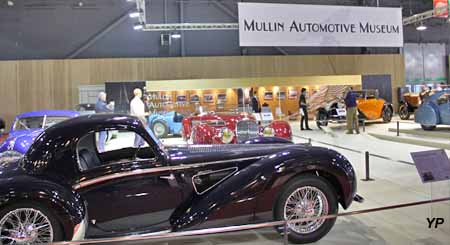 Exposition du Mullin Automotive Museum à Rétromobile 2012