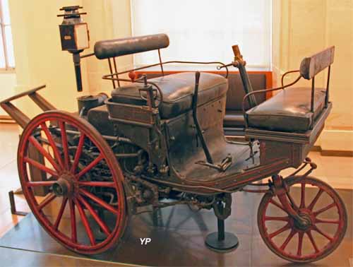 Tricycle à vapeur Serpollet