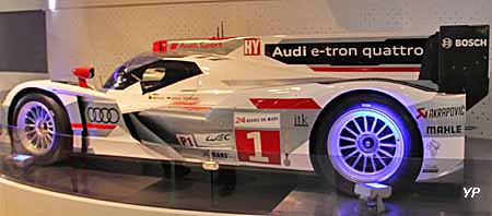 Audi R18 e-tron quattro 
