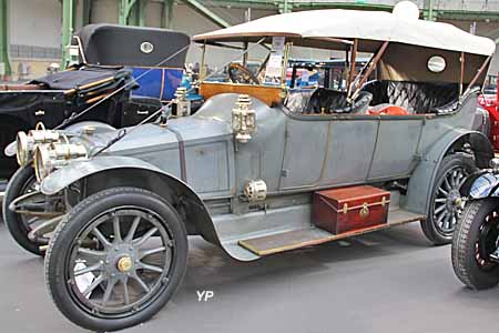 Panhard & Levassor type X14 25 HP torpédo Vanvooren