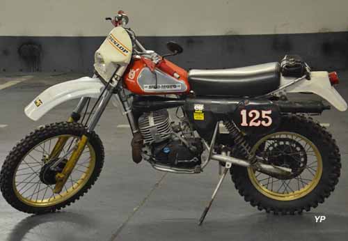 Moto d'enduro Husqvarna 250 WR (doc. Artcurial)