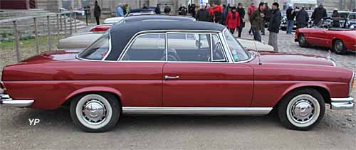 Mercedes 220 SE coupé (W111)