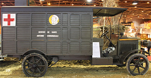 Berliet CBA Unité chirurgicale