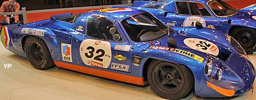 Alpine A222