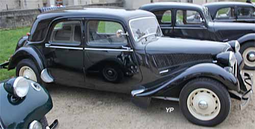 Citroën Traction 11 B malle bombée