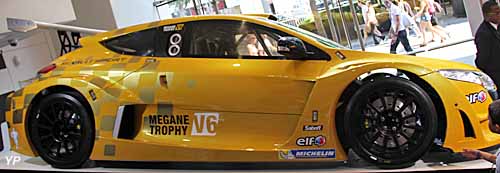 Renault Megane Trophy V6