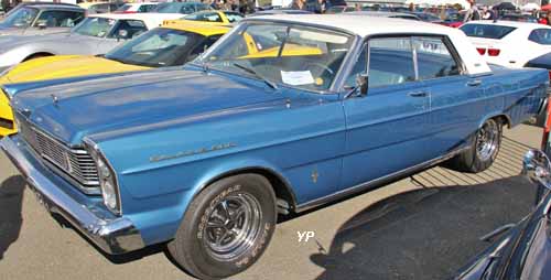 Ford Galaxie 500 sedan 352 cu