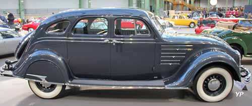 Chrysler Eight Airflow sedan