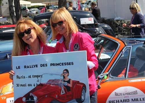 Départ du Rallye des Princesses (doc. Yalta Production)