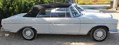 Mercedes 220 SE cabriolet (W111)