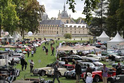 Les clubs au Concours de Chantilly (doc. Yalta Production)