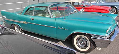 Chrysler New Yorker Hardtop 2-door 1957