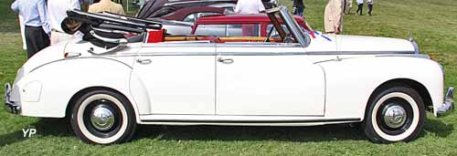 Mercedes 300d cabriolet