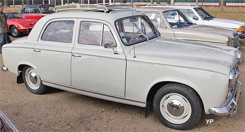 Peugeot 403 B7 Confort