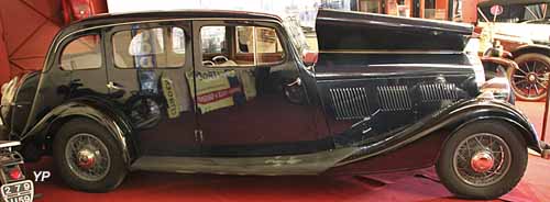 Delage D8-85 limousine usine