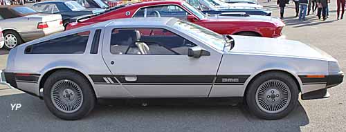 DeLorean DMC-12