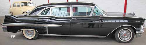 Cadillac 1957 série 75 Limousine