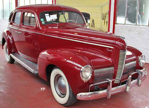 Nash Ambassador Eight sedan