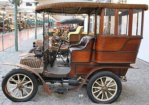 Peugeot Type 56 tonneau fermé