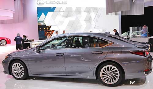 Lexus ES 300h