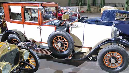 Panhard & Levassor X36 coupé chauffeur Henri Binder