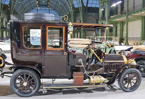 FN 2400 limousine découverte Van den Plas