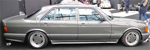 Mercedes-Benz 560 SEL AMG