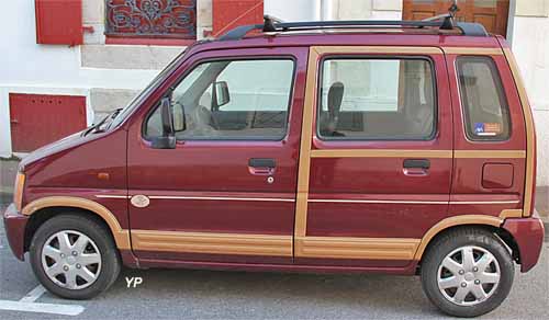 Suzuki Wagon R woody Louis Latour