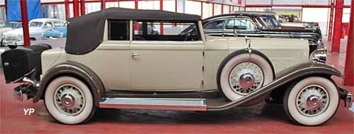 Packard Deluxe Eight 904 Convertible Victoria Rollston