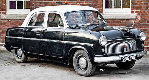 Ford Consul