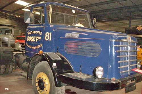 Tracteur Büssing NA (doc. Musée du Poids Lourds)