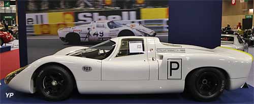 Porsche 907 usine