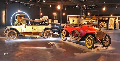 Exposition Iconiques mécaniques au Musée de l'Automobile de Mulhouse (doc. Yalta Production)