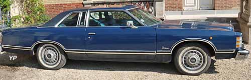 Ford LTD 2 door pillared hardtop Landau (coupé)