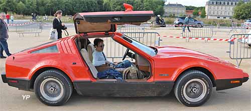 Bricklin (General Vehicle) SV-1