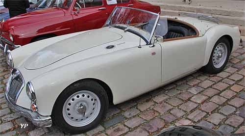 MG A Twin Cam cabriolet