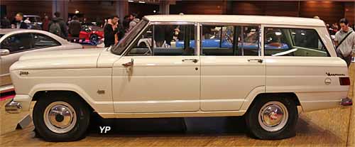 Jeep Wagoneer