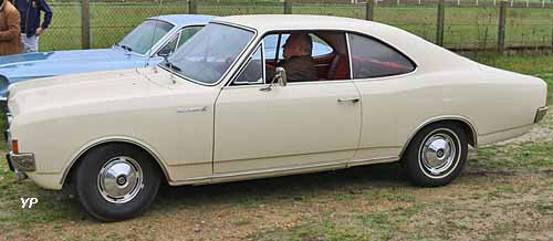 Opel Rekord coupé 1900 L