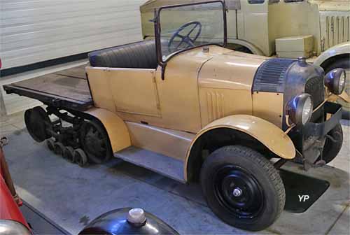 Citroën chenillette Kégresse P7 T Forestière