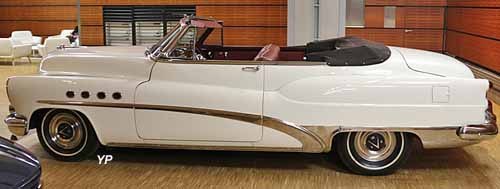 Buick 1953 Roadmaster Convertible