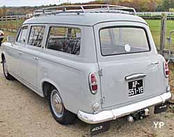 Peugeot 403 familiale