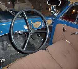 Renault Juvaquatre coach 2 portes